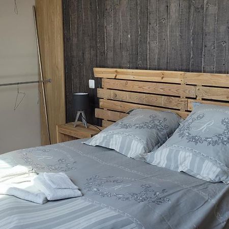 Chambre Proche Circuit Du Mans 500 M Du Virage De 米萨讷 外观 照片
